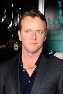 Aidan Quinn