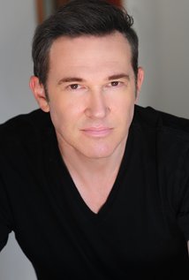 Loren Dean