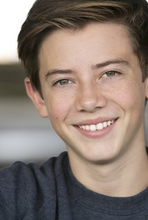 Griffin Gluck