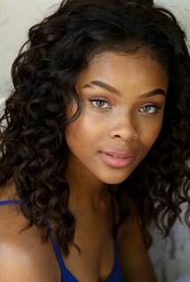 Ajiona Alexus