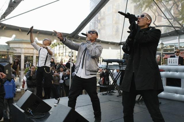 Far East Movement