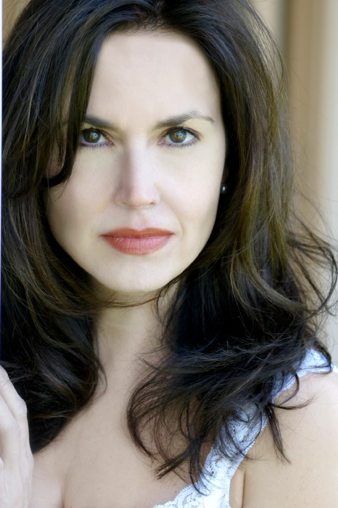 Lizabeth Allen