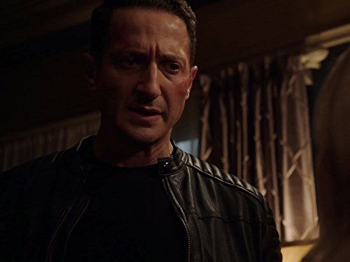 Sasha Roiz