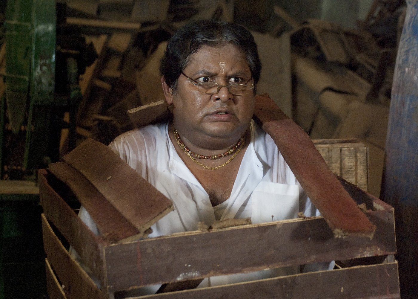 Kharaj Mukherjee