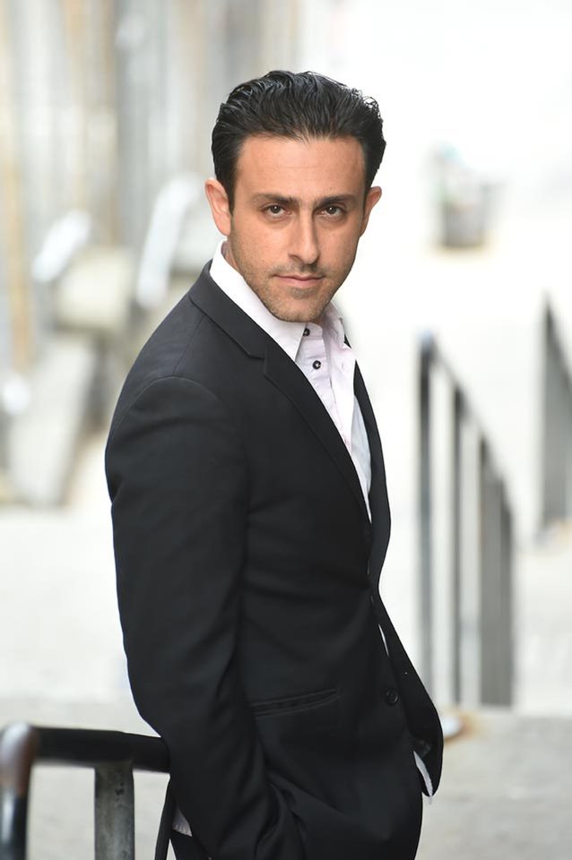 Arash Mokhtar