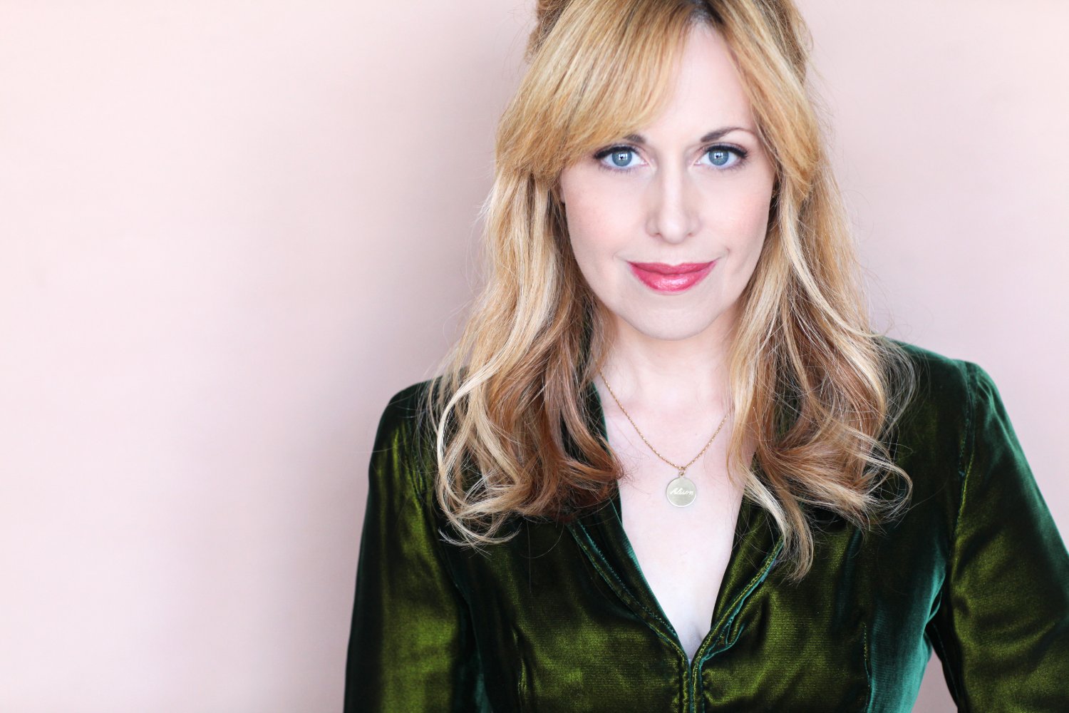 Ali MacLean