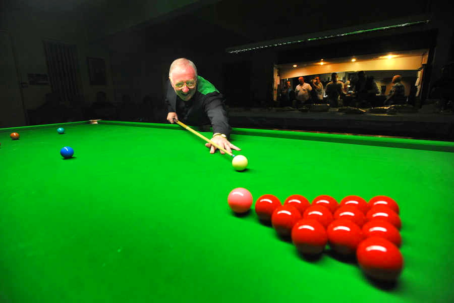 Dennis Taylor