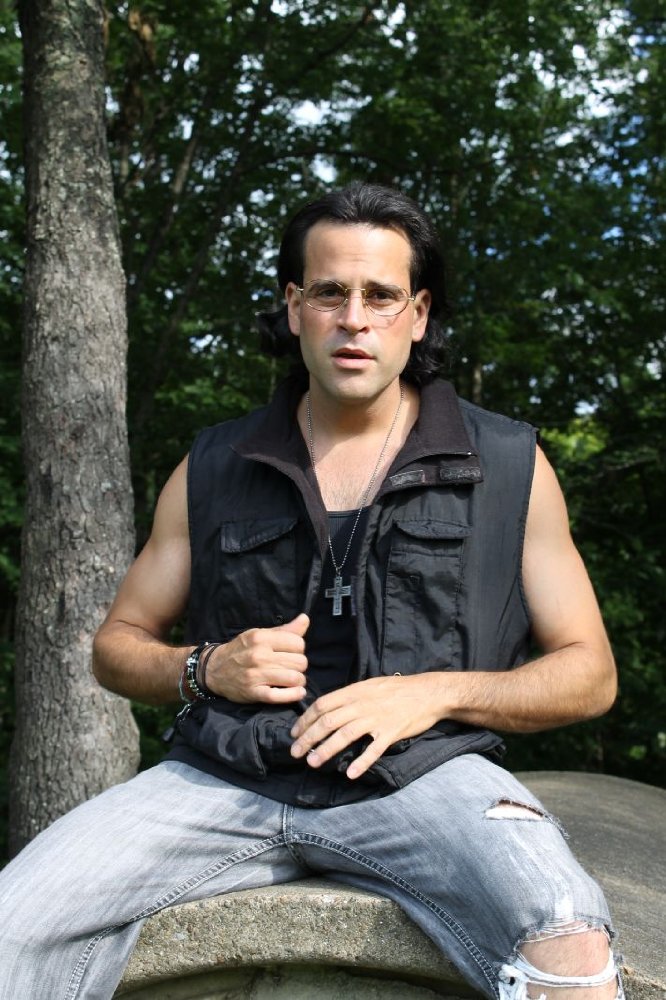 Kenny Santiago Marrero