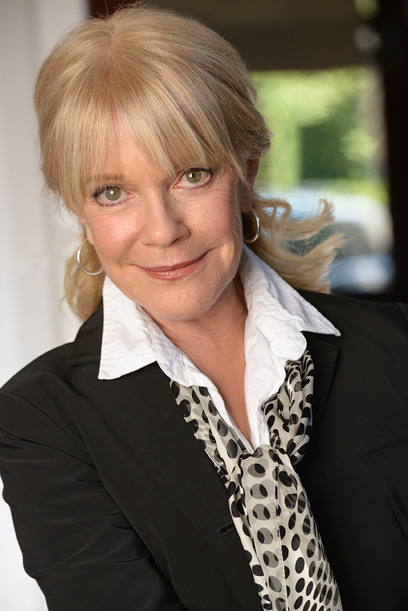Julie Cobb