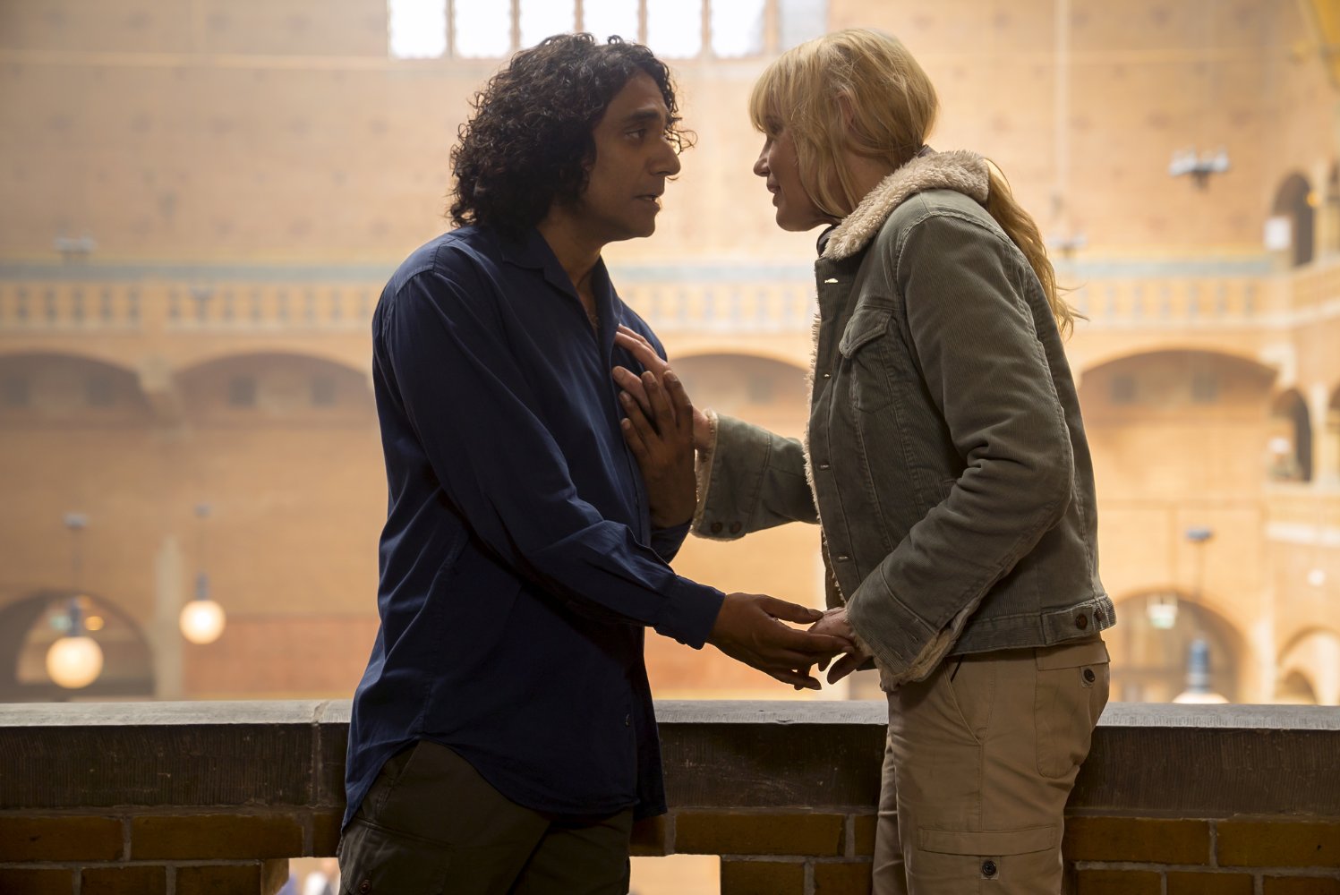 Naveen Andrews