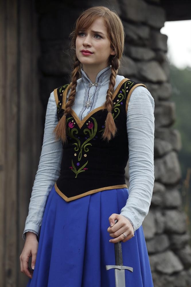 Elizabeth Lail