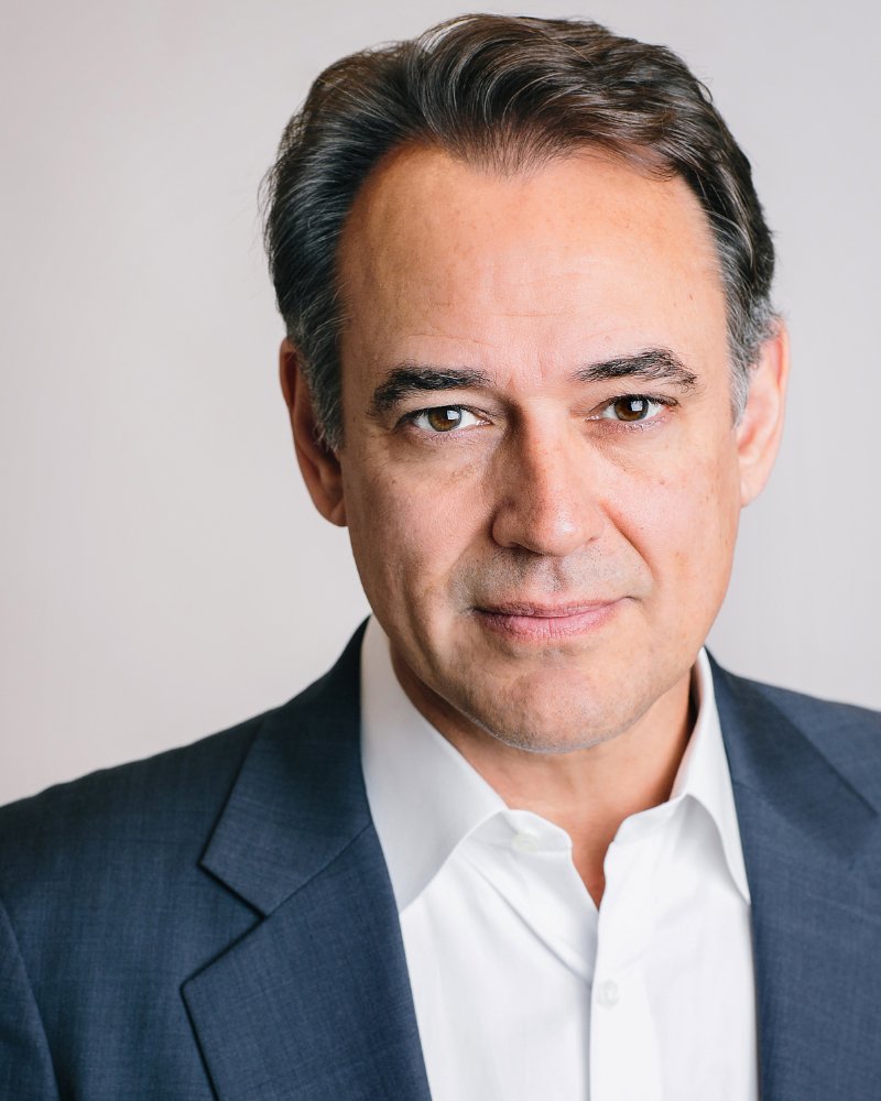 Jon Lindstrom