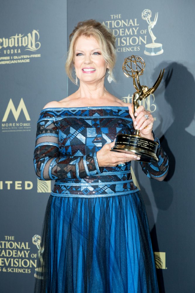 Mary Hart