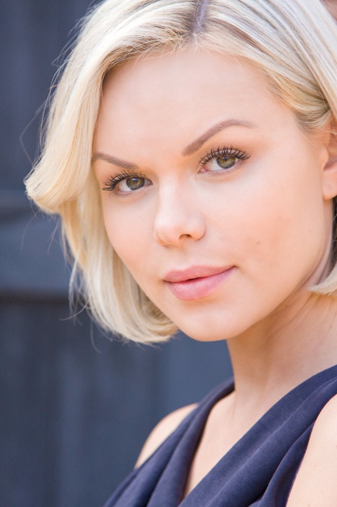 Anya Monzikova