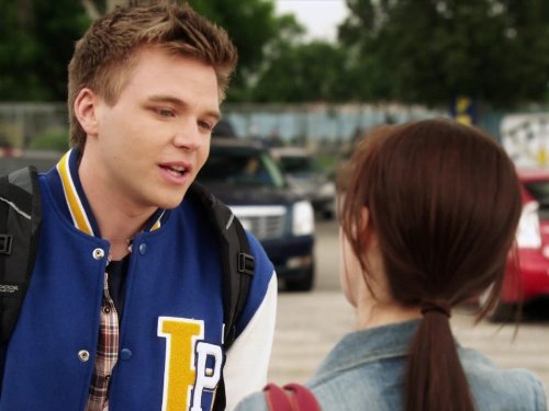 Brett Davern