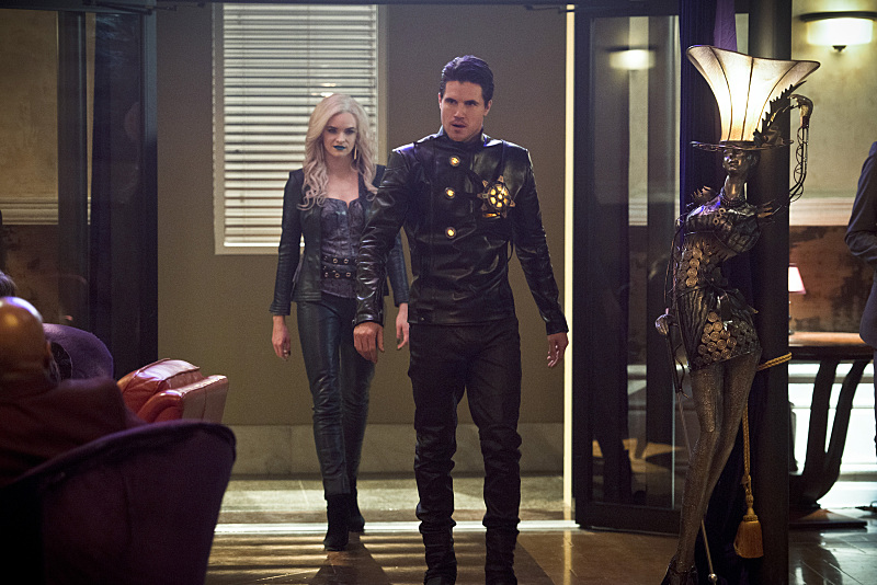 Robbie Amell