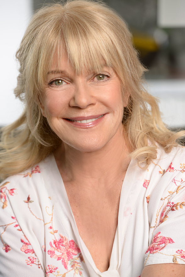 Julie Cobb