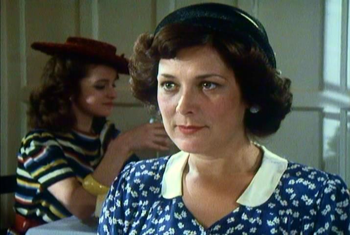 Lynda Bellingham