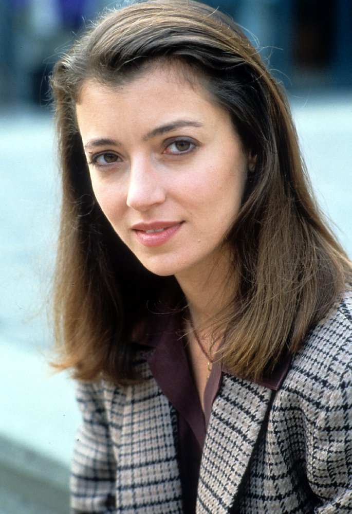 Mia Sara