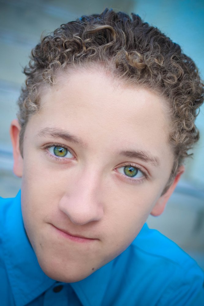 Nickolas Wolf