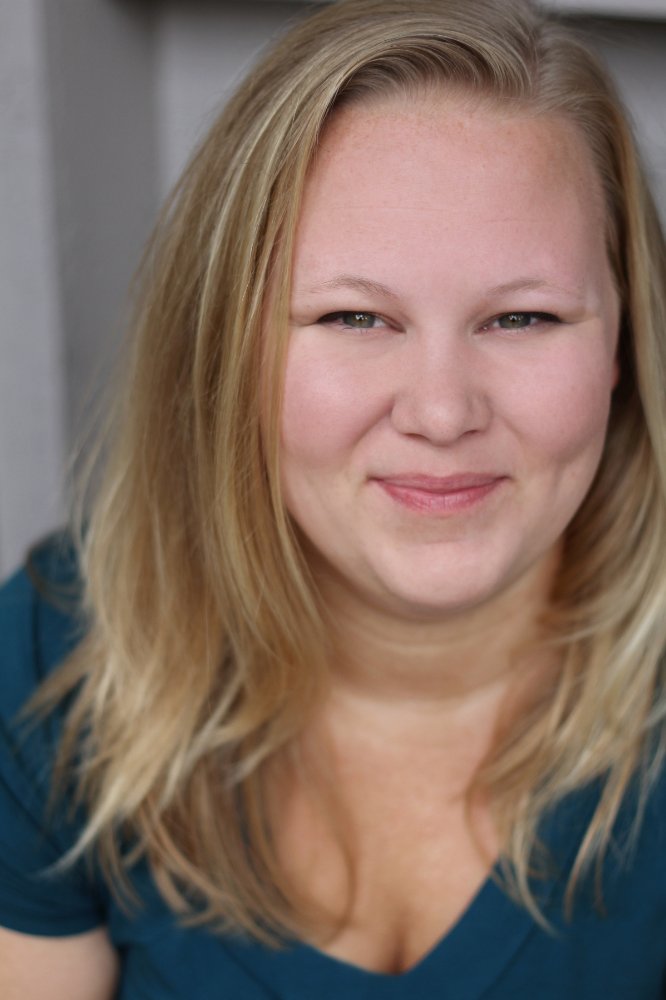 Lindsey Moser