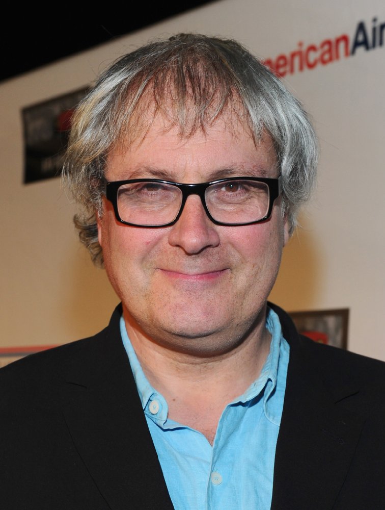 Simon Curtis