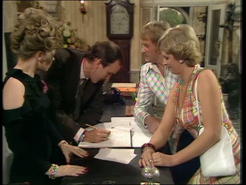 Prunella Scales