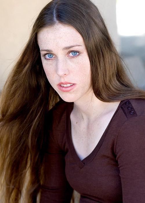 Kira Legg