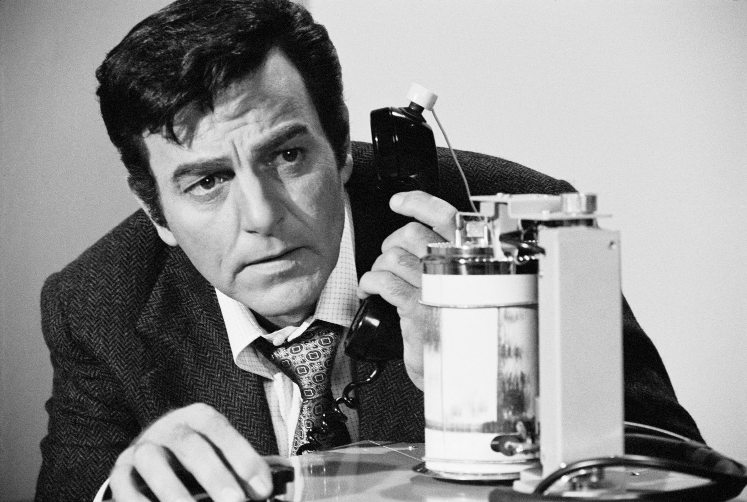 Mike Connors