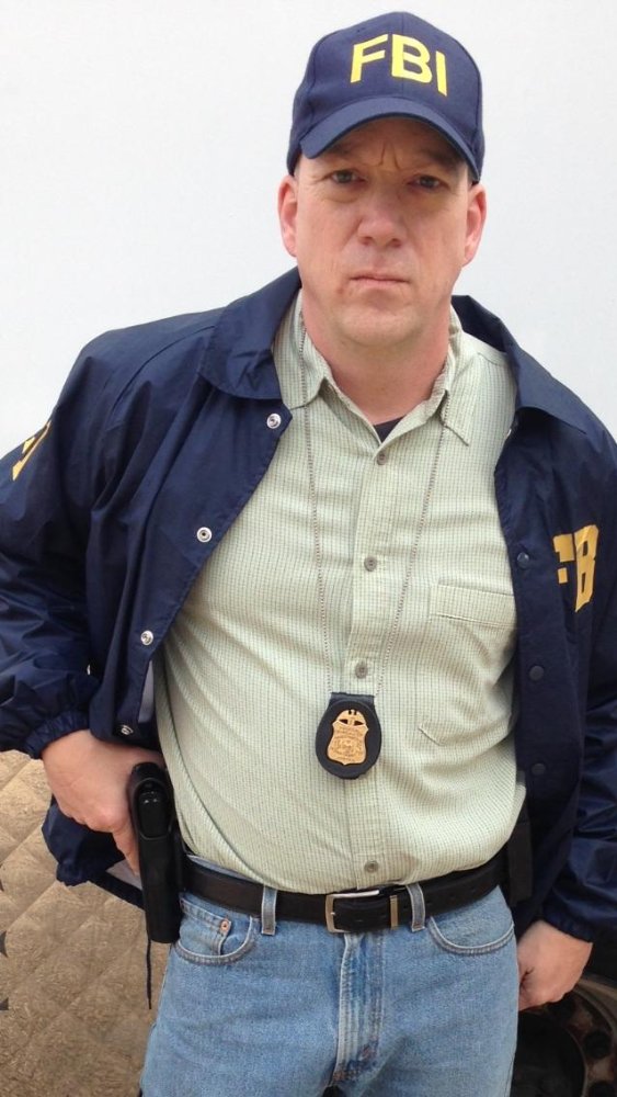 John R Mangus