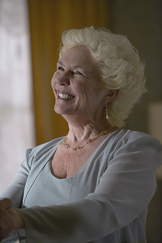 Fionnula Flanagan