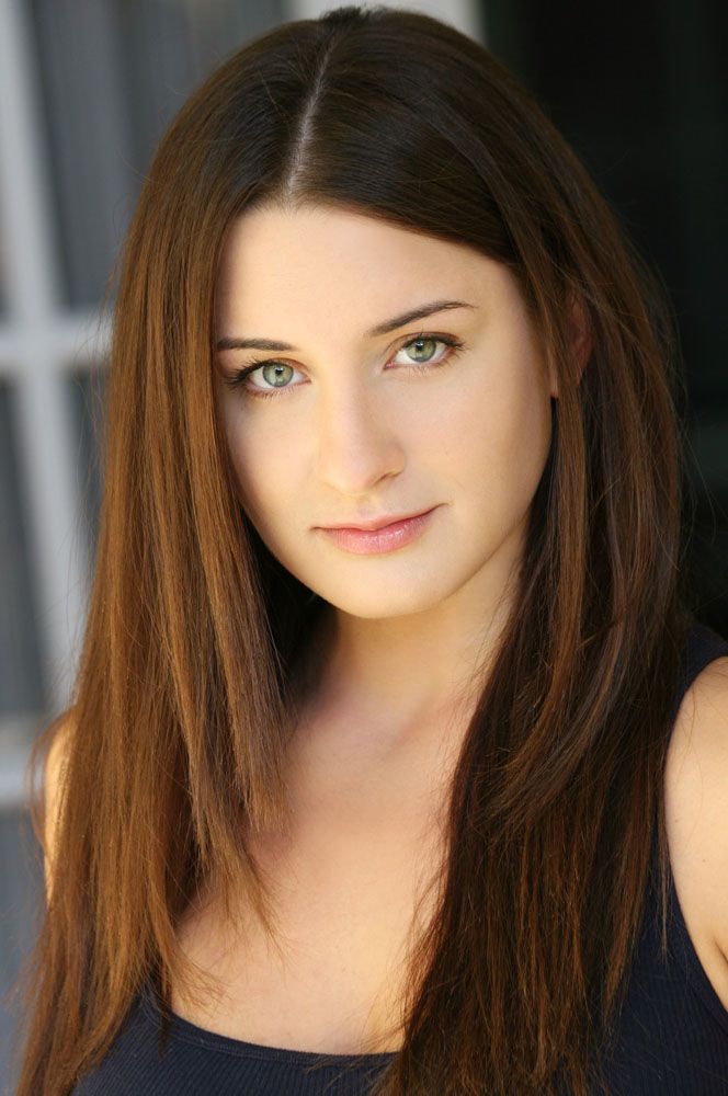 Nicole Travolta