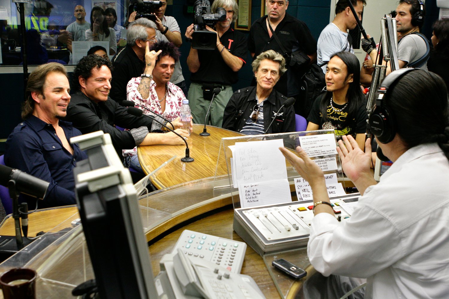 Arnel Pineda