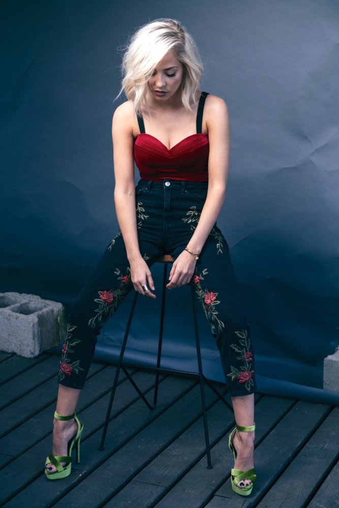 MacKenzie Porter