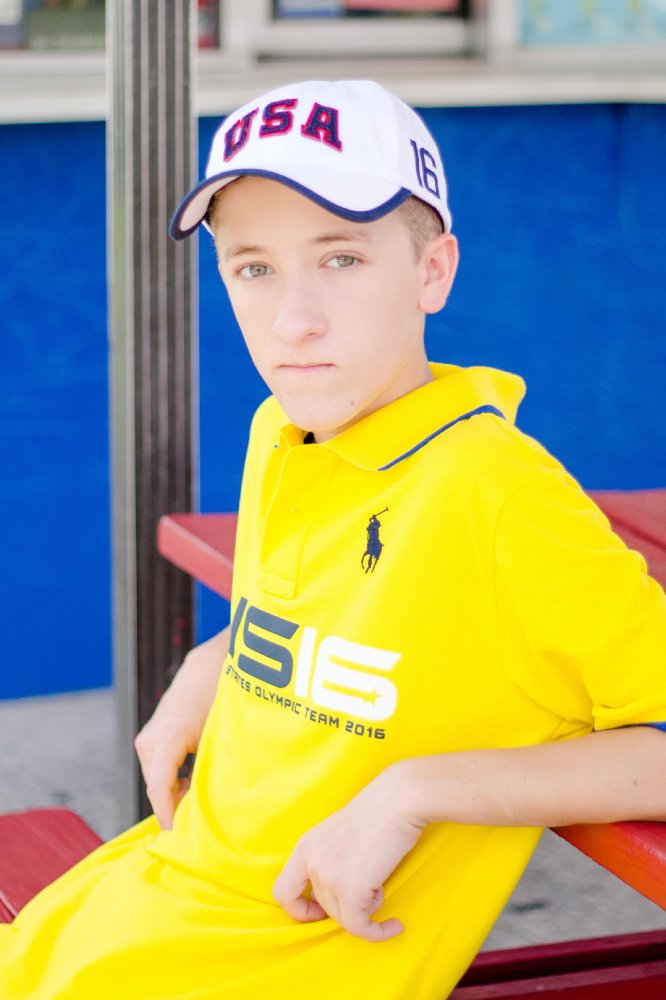 Nickolas Wolf