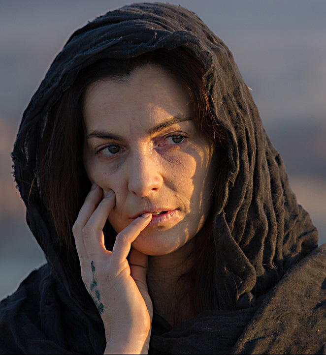 Ayelet Zurer