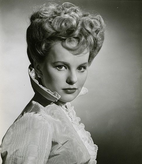Peggy Cummins