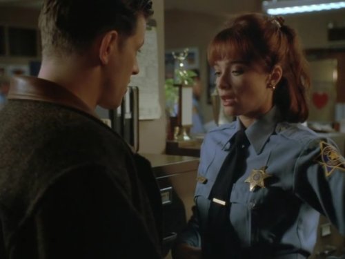 Lauren Holly
