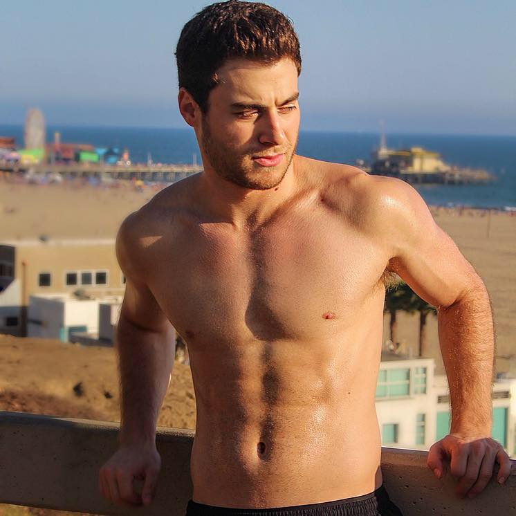 Daniel Lipshutz