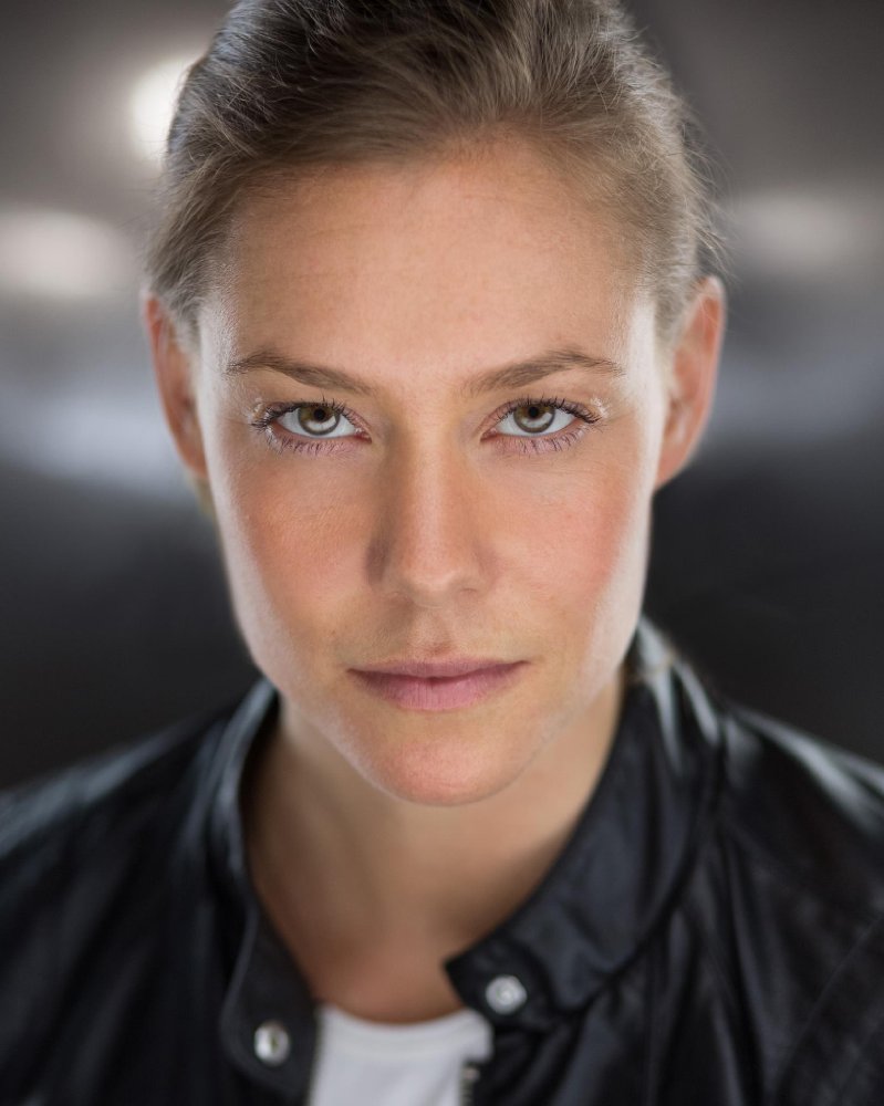 Tineke Ann Robson