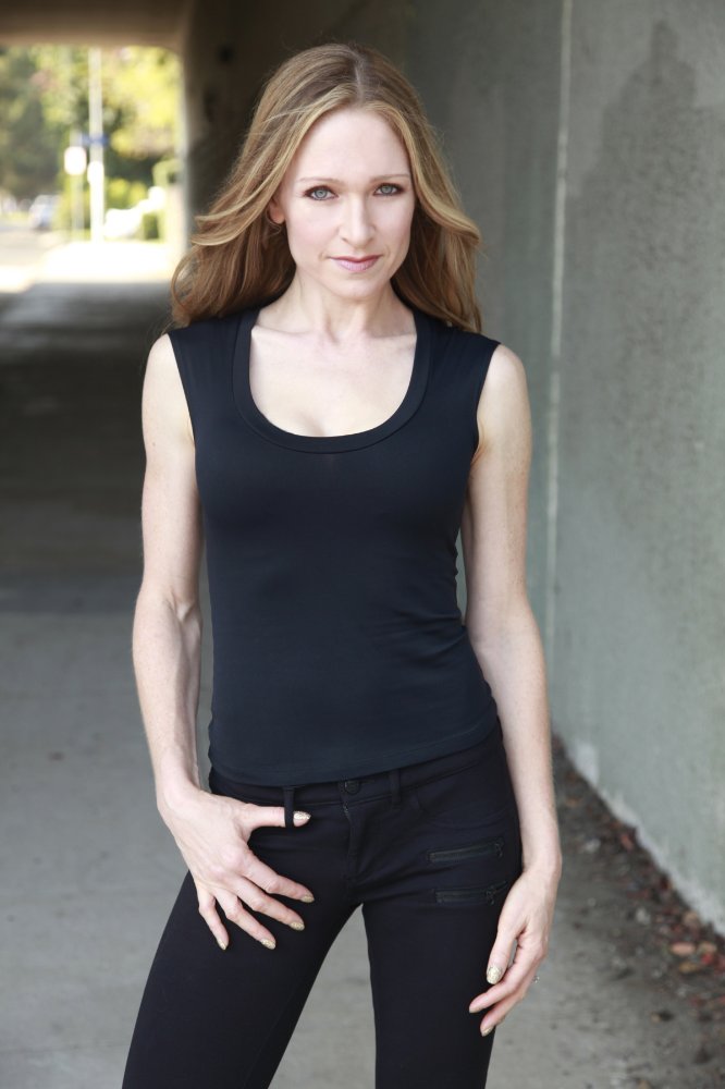 Julie Nathanson