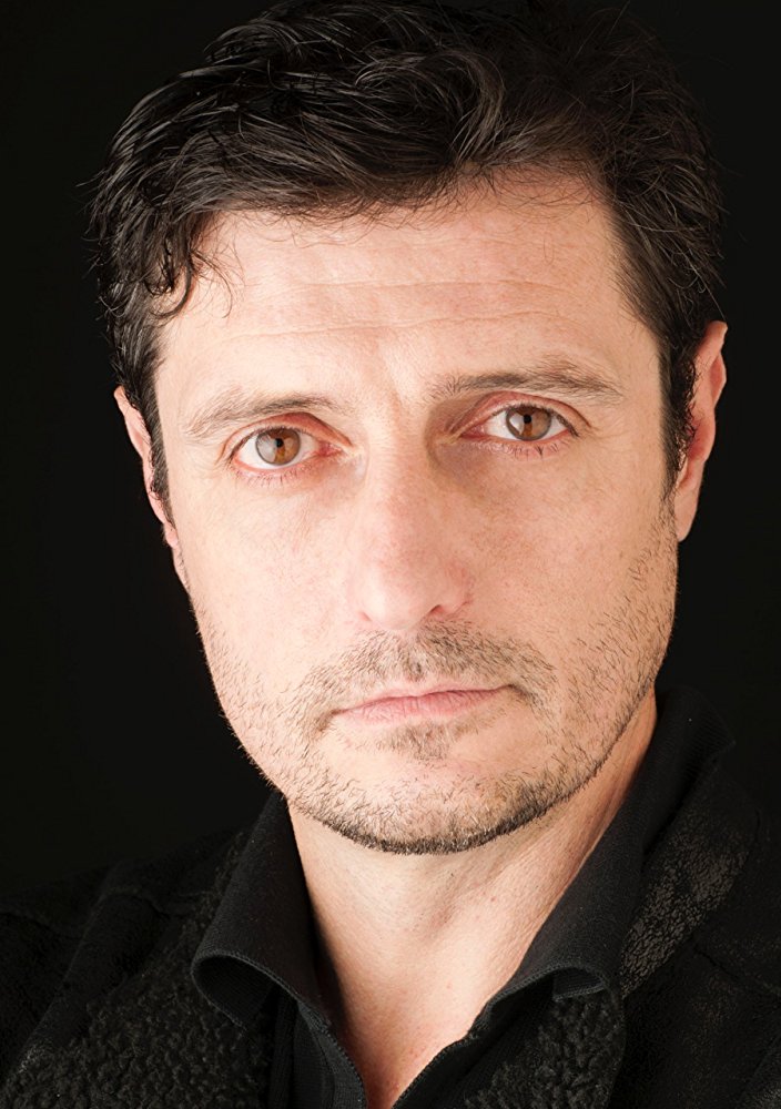 Adriano Carvalho