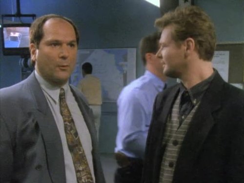 John Kapelos