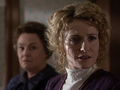 Helene Joy