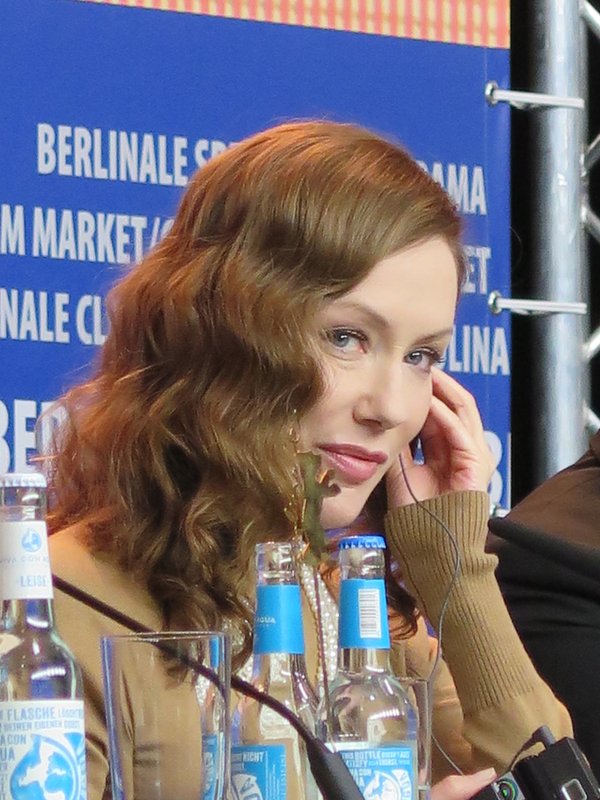 Simone-Élise Girard