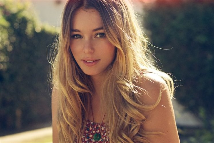 Keeley Hazell