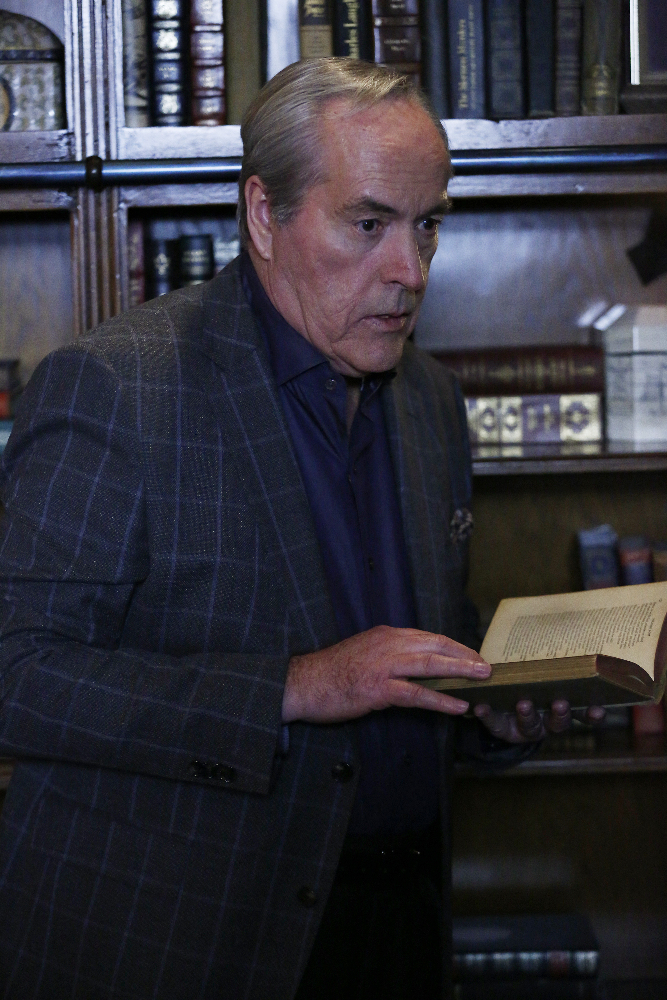 Powers Boothe