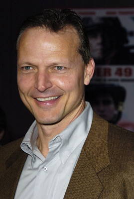 Robert Lewis