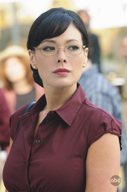 Lindsay Price