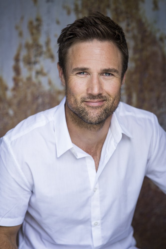 Richard Lambeth